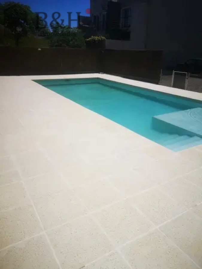 Apartamento ID.3205 - Apartamento Penthouse en venta y alquiler de temporada, Manantiales.