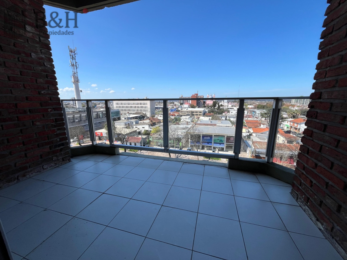 Apartamento ID.4295 - Apartamento en venta - 3 dormitorios Barrio Ipora.