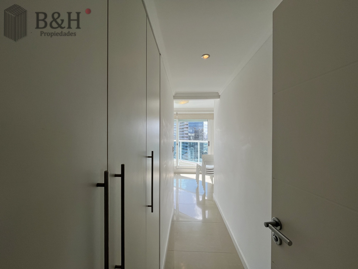 Apartamento ID.4139 - Casino Tower - 3 dormitorios Full Amenities..