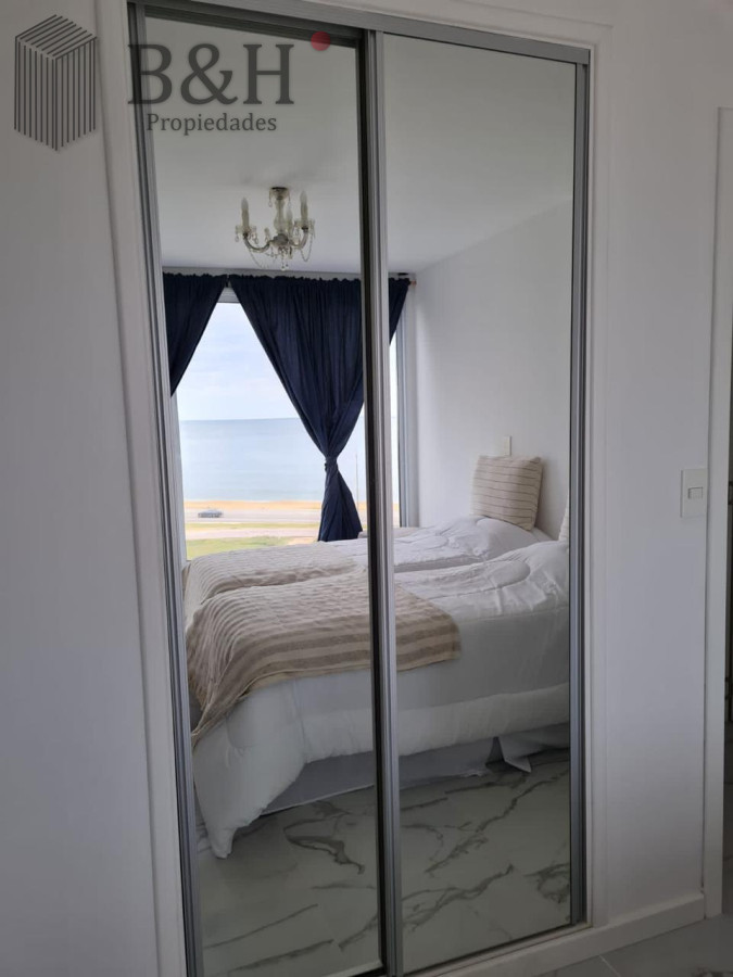 Apartamento ID.3973 - Apartamento en primera linea - 4 dormitorios Pinares Playa Mansa.