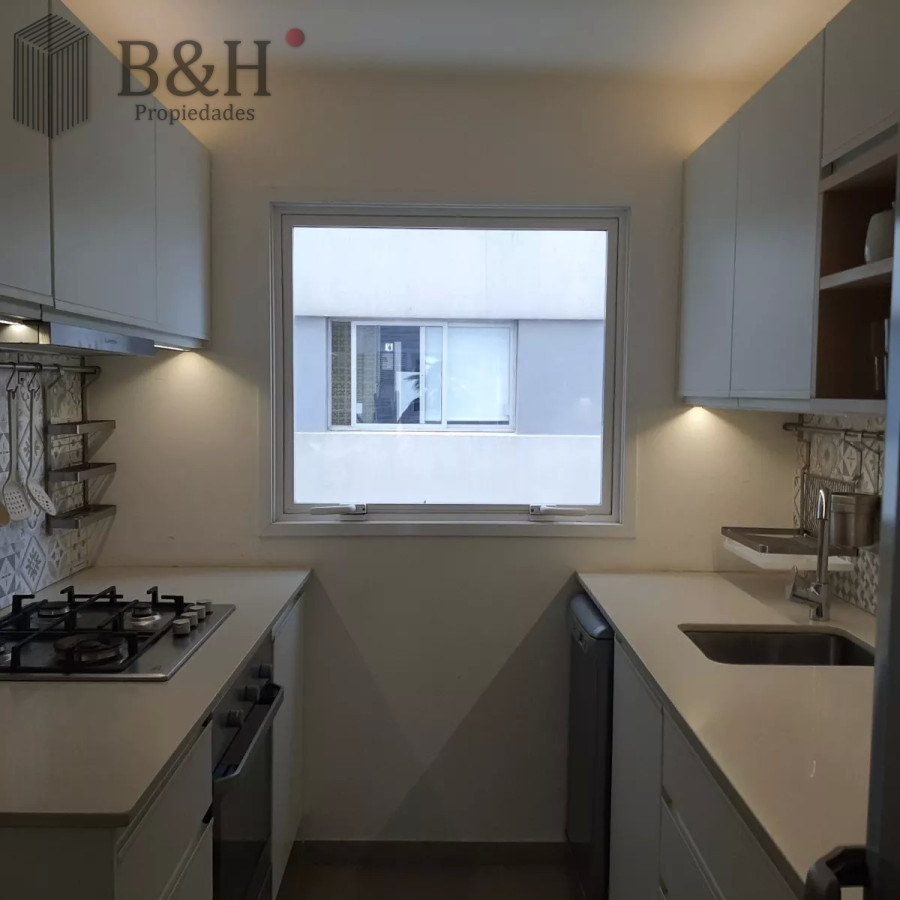 Apartamento ID.5499 - Alquiler de temporada frente al puerto - 2 dormitorios.