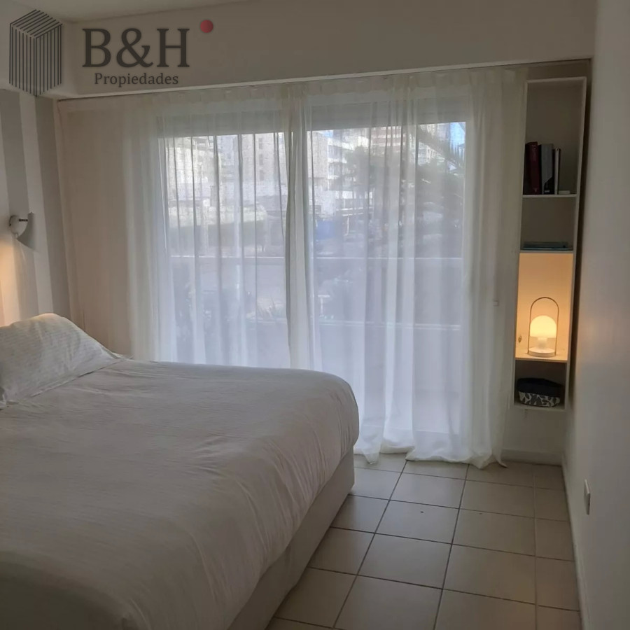 Apartamento ID.5499 - Alquiler de temporada frente al puerto - 2 dormitorios.