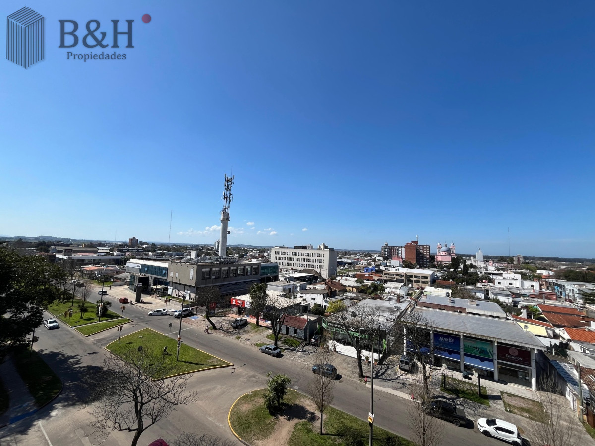 Apartamento ID.4295 - Apartamento en venta - 3 dormitorios Barrio Ipora.