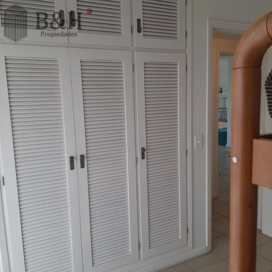 Apartamento ID.5499 - Alquiler de temporada frente al puerto - 2 dormitorios.