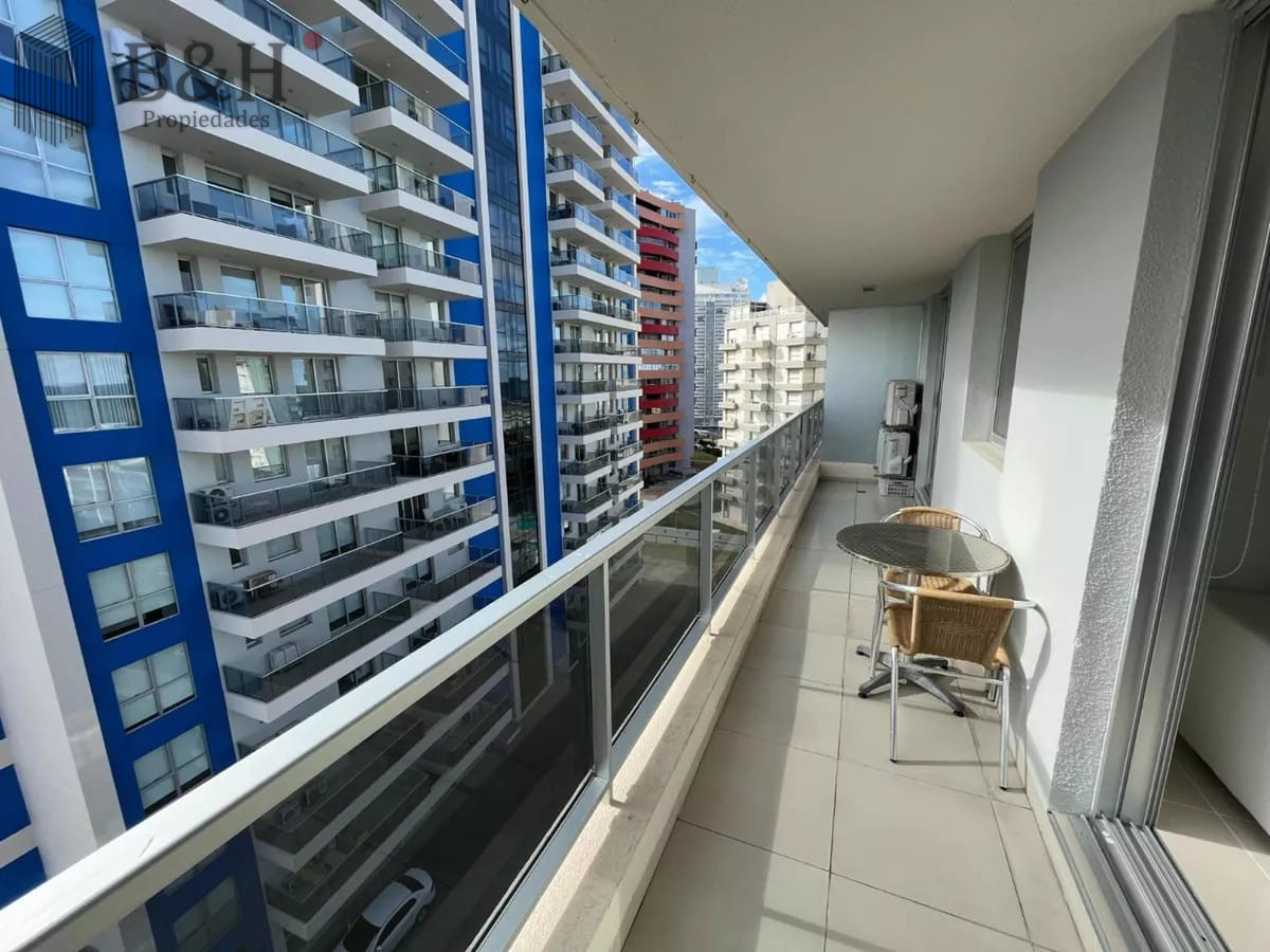 Apartamento ID.5397 - Apartamento en venta - 2 Dormitorios Playa Brava.