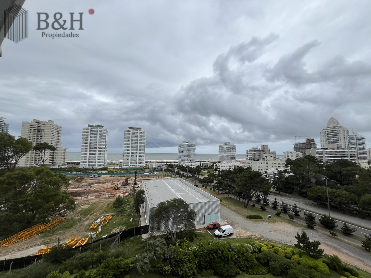 Apartamento ID.3778 - Torre One II - Playa Brava
