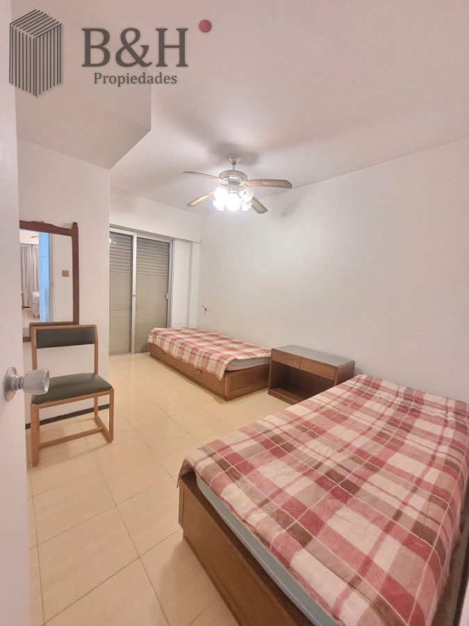 Apartamento ID.5275 - Apartamento en Venta, Peninsula, Punta del Este