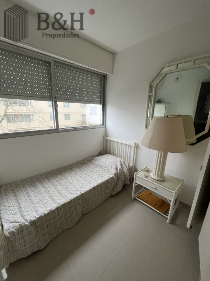 Apartamento ID.3235 - Apartamento en venta, puerto Punta del Este.
