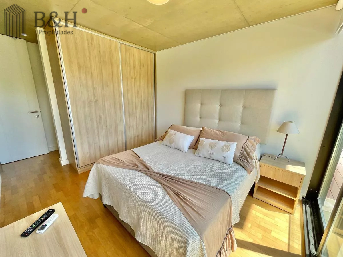 Apartamento ID.2779 - Apartamento en venta , 2 dormitorios, playa mansa, punta del este