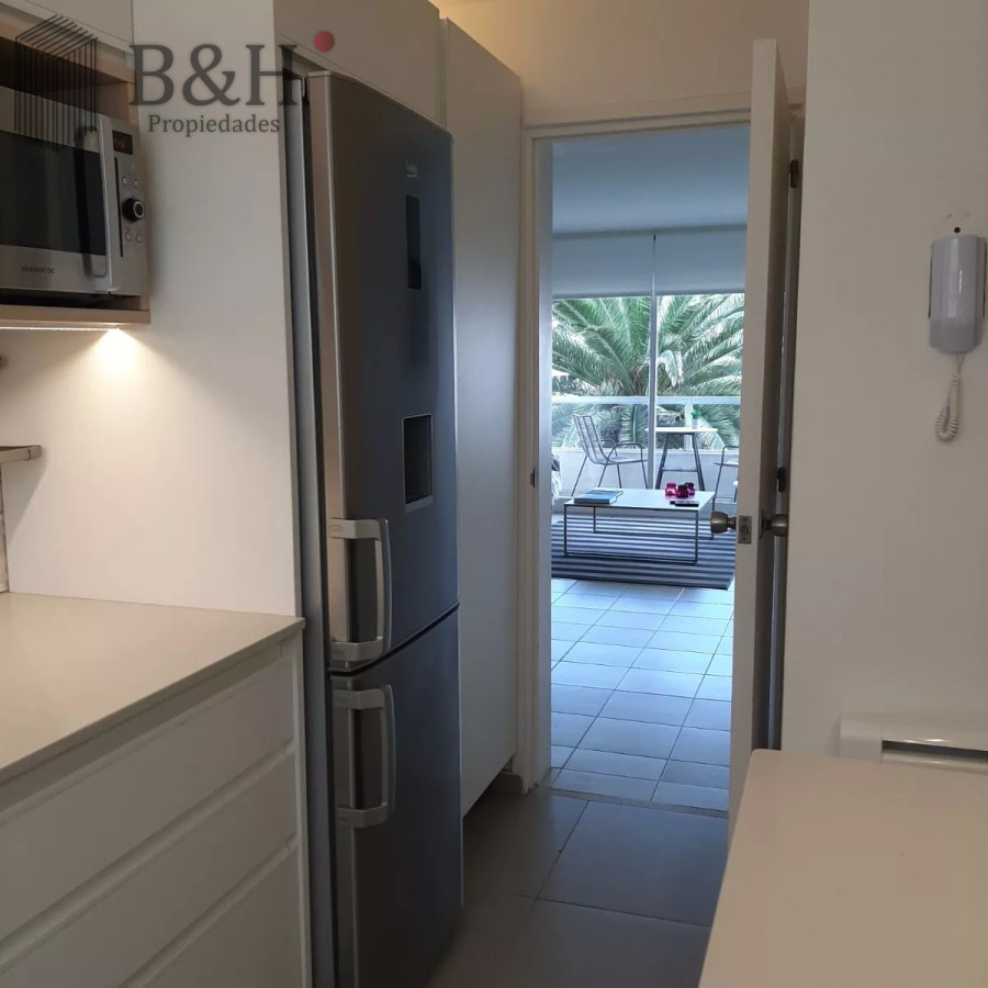 Apartamento ID.5499 - Alquiler de temporada frente al puerto - 2 dormitorios.