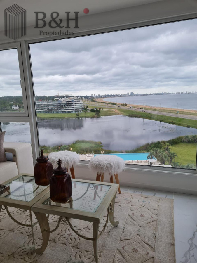 Apartamento ID.3973 - Apartamento en primera linea - 4 dormitorios Pinares Playa Mansa.