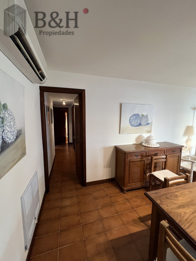 Apartamento ID.5739 - Apartamento en Península - Punta del Este   Frente al Mar !! 