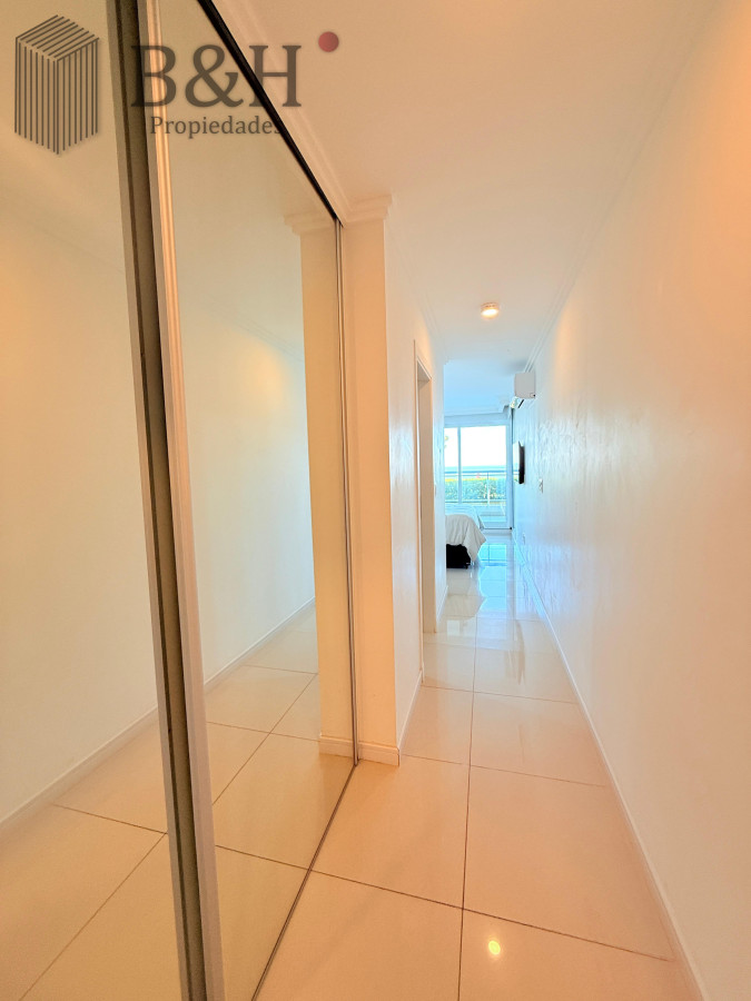 Apartamento ID.5847 - Edificio Cruceros Alquiler Temporal - 3 dormitorios 