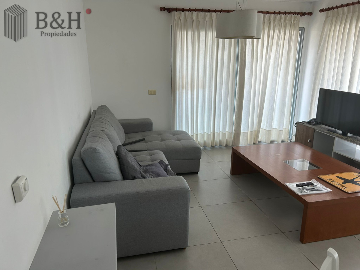 Apartamento ID.3225 - Apartamento en venta y alquiler de 2 dormitorios, Punta Del Este.