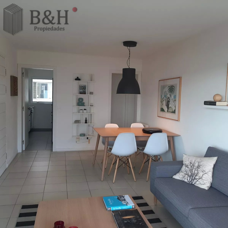 Apartamento ID.5499 - Alquiler de temporada frente al puerto - 2 dormitorios.