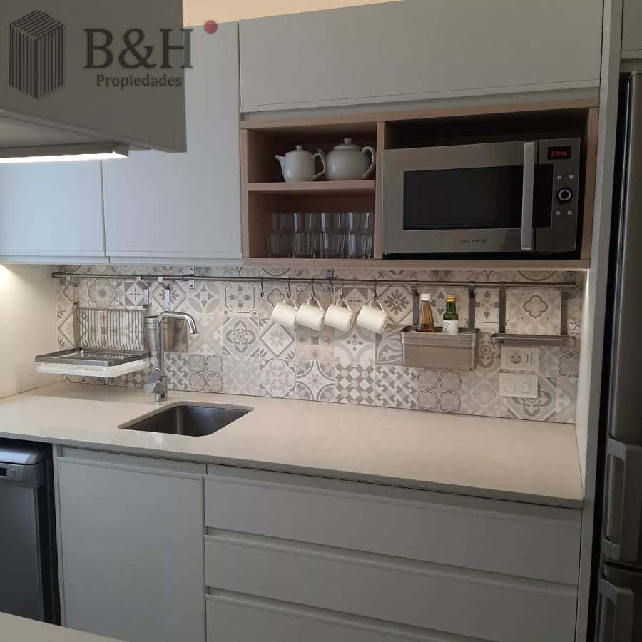 Apartamento ID.5499 - Alquiler de temporada frente al puerto - 2 dormitorios.