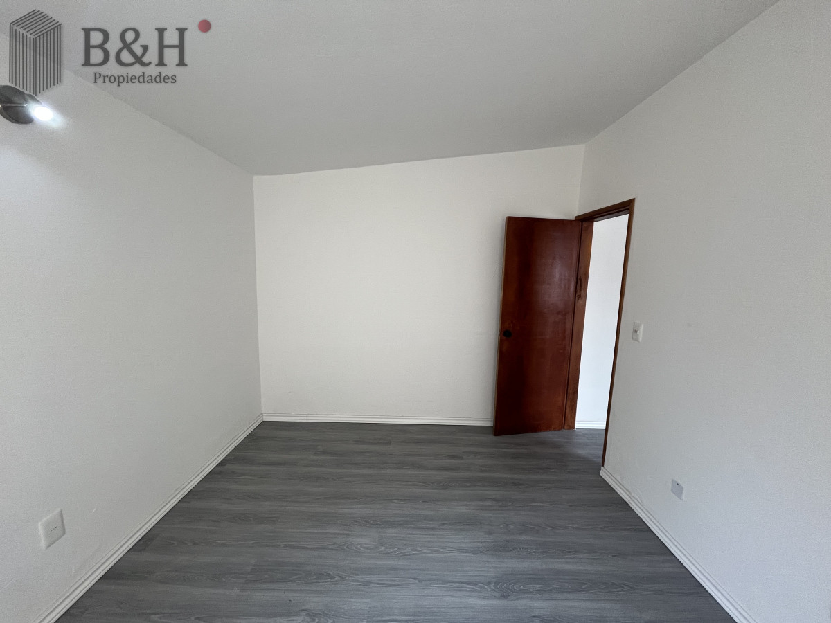 Casa ID.4875 - Casa en venta - 4 Dormitorios centro Maldonado