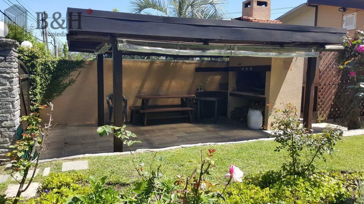 Casa ID.3596 - Casa en alquiler de verano - 3 dormitorios Playa Mansa.
