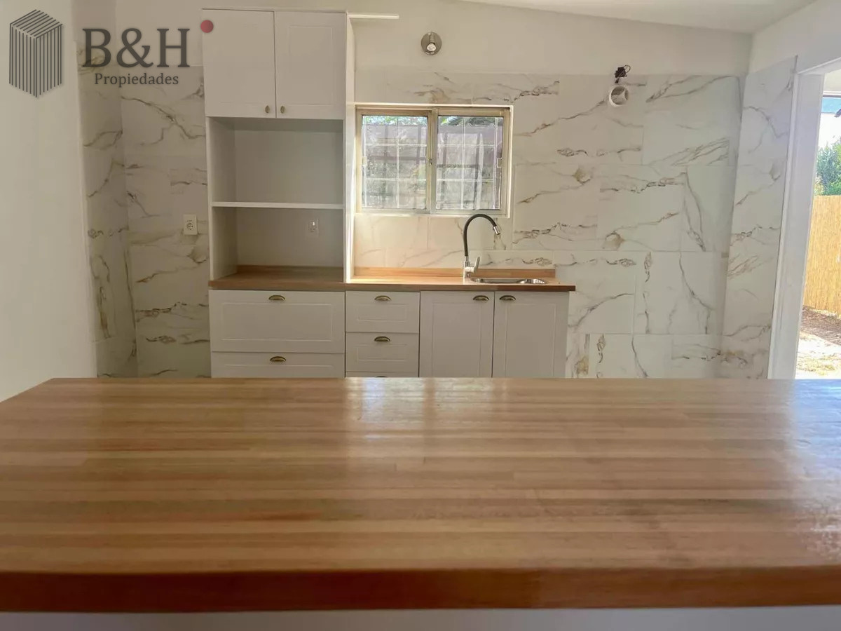 Casa ID.4875 - Casa en venta - 4 Dormitorios centro Maldonado