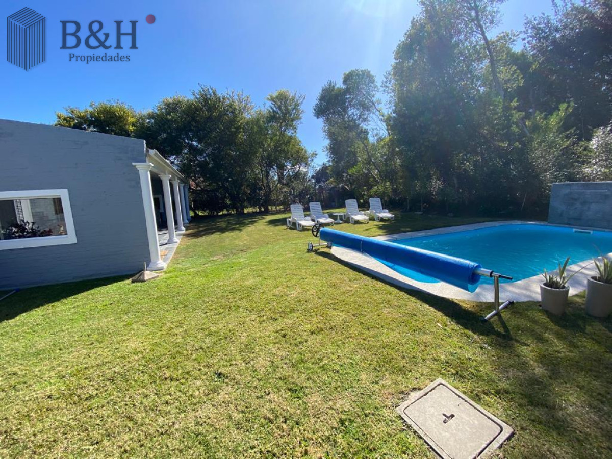 Casa ID.6153 - Casa En Rincón Del Indio - 3 Dormitorios, Piscina Climatizada, Barbacoa.