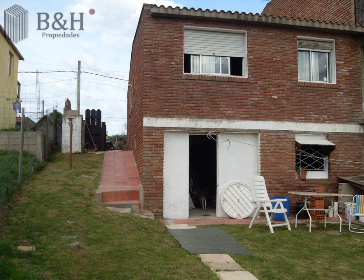 Casa ID.3632 - Casa en venta - Lausana 3 dormitorios + Dep completa.