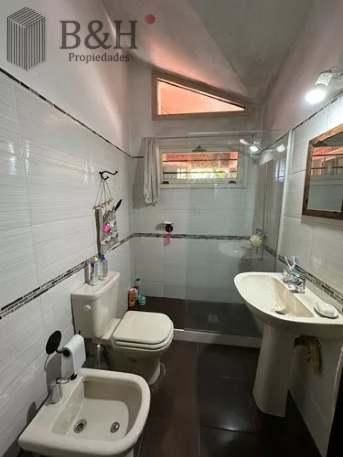 Casa ID.6180 - Casa en alquiler 3 dormitorios, Playa Mansa Punta Del Este.