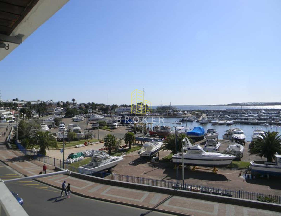Apartamento ID.1547/Apartamento_en_venta,_puerto_Punta_del_Este. - Apartamento en venta, puerto Punta del Este.