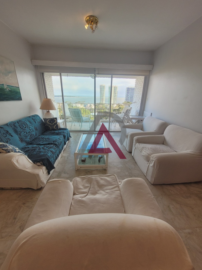 Apartamento ID.152 - Apartamento En Venta 3 dormitorios a 400 metros del mar!! 