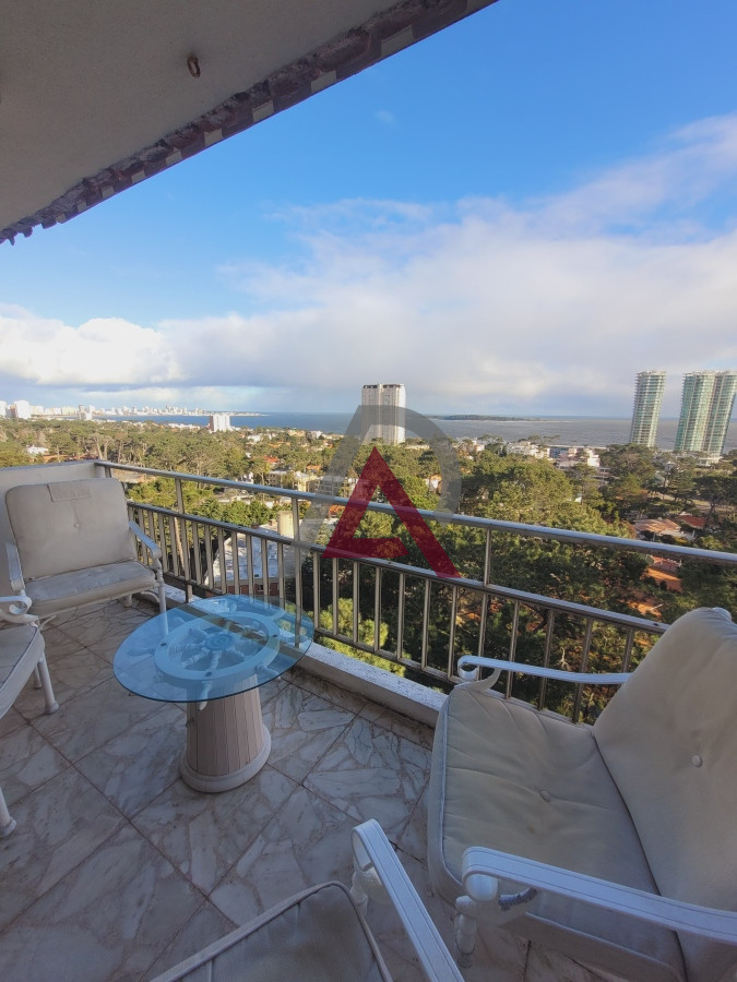 Apartamento ID.152 - Apartamento En Venta 3 dormitorios a 400 metros del mar!! 
