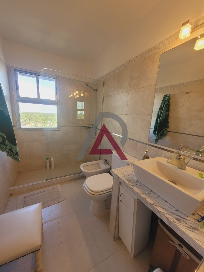 Apartamento ID.152 - Apartamento En Venta 3 dormitorios a 400 metros del mar!! 