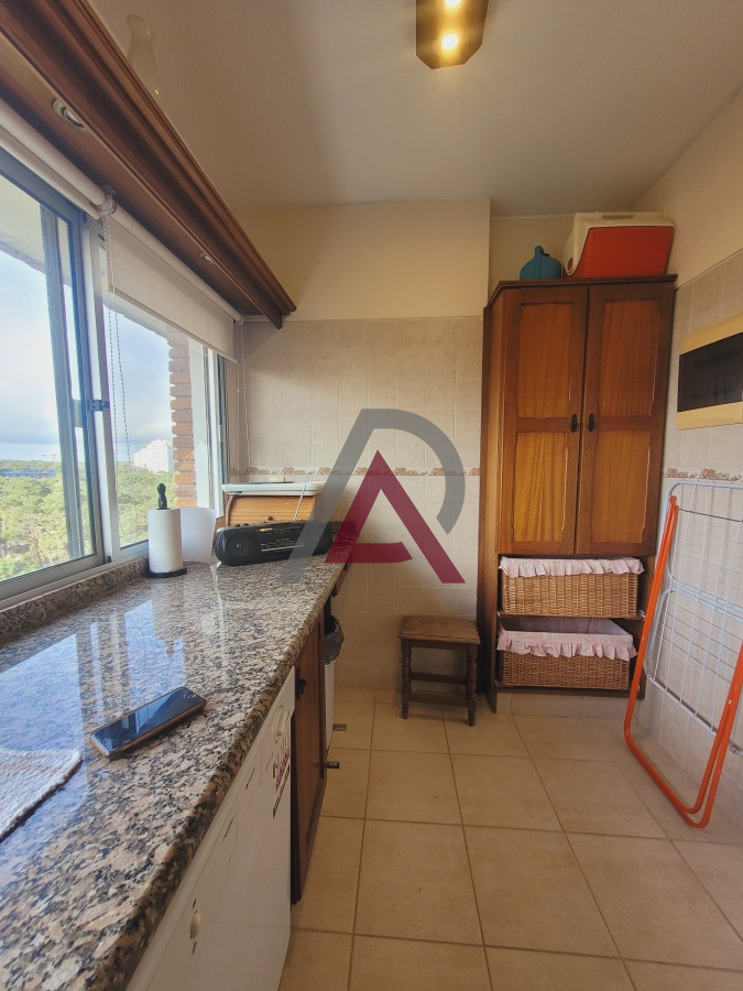 Apartamento ID.152 - Apartamento En Venta 3 dormitorios a 400 metros del mar!! 