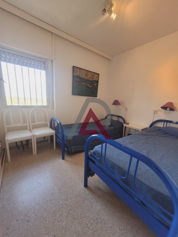 Apartamento ID.152 - Apartamento En Venta 3 dormitorios a 400 metros del mar!! 