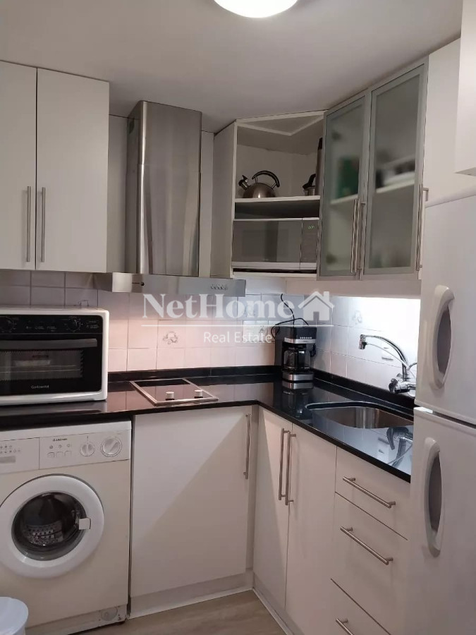 Apartamento ID.653 - Apartamento Reciclado En Venta, Playa Mansa Punta Del Este.