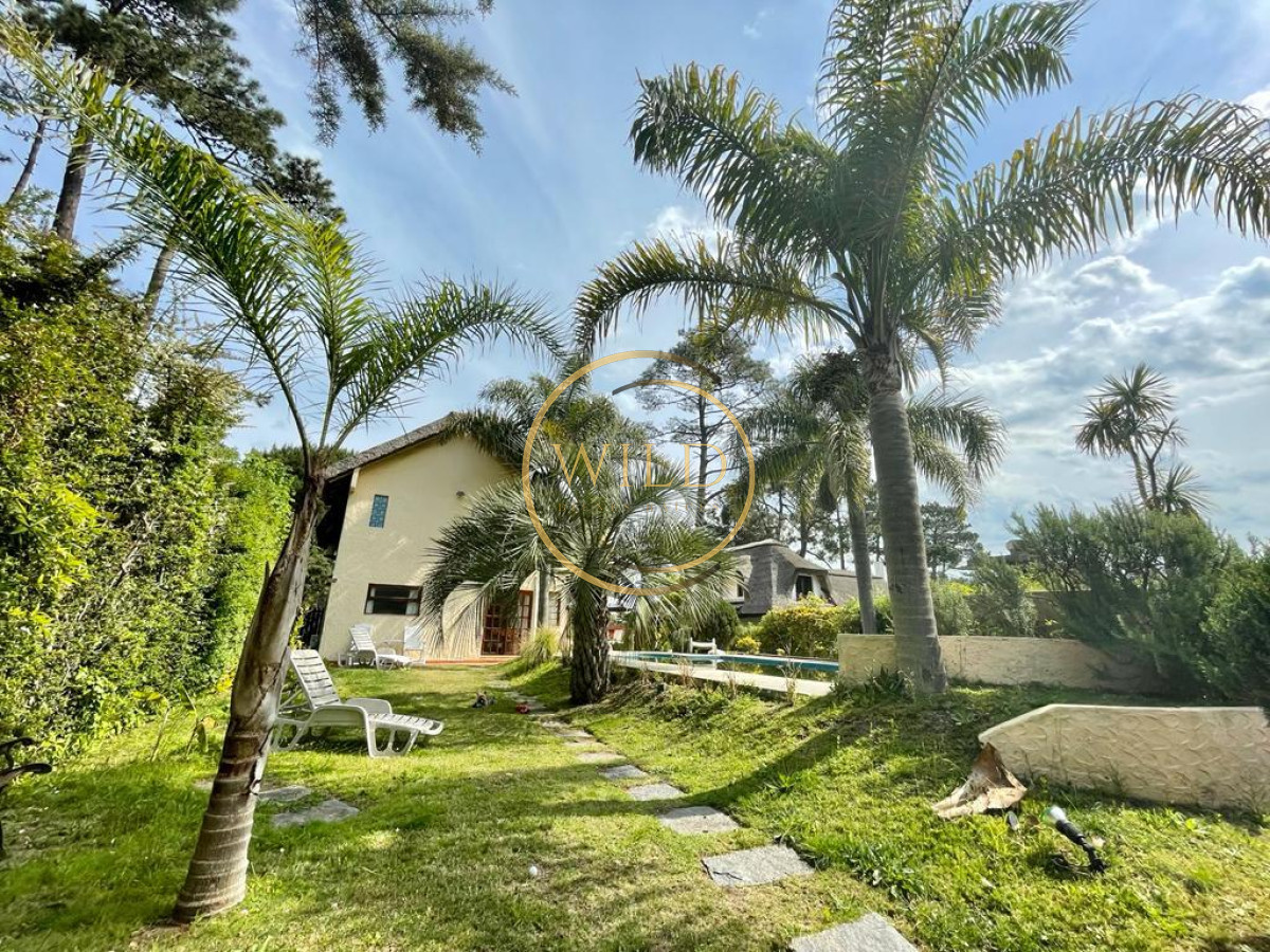 Casa ID.2394 - CASA ANUAL O TEMPORADA - PINARES PISCINA