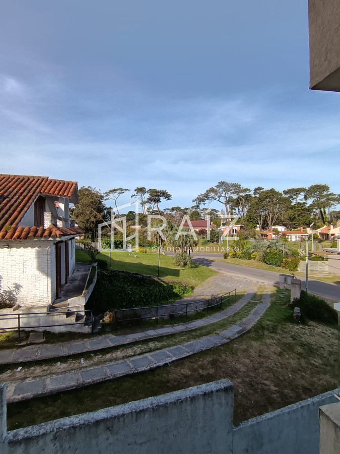 Apartamento ID.11240 - Apartamento en Venta, un dormitorio, Punta del Este
