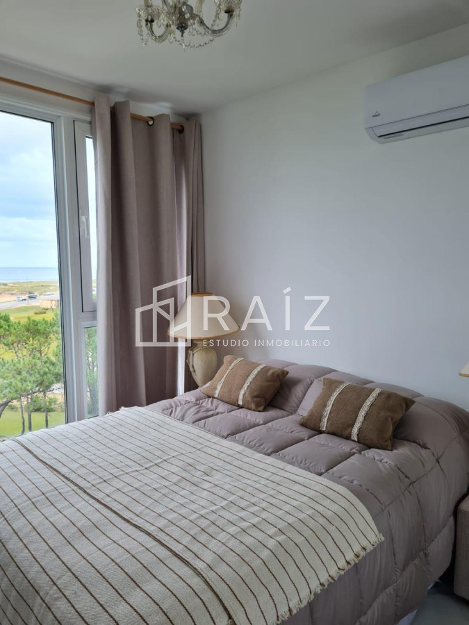 Apartamento ID.10062 - Apartamento en primera linea - 4 dormitorios Pinares Playa Mansa.