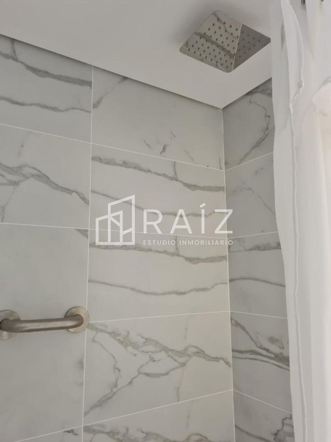 Apartamento ID.10062 - Apartamento en primera linea - 4 dormitorios Pinares Playa Mansa.