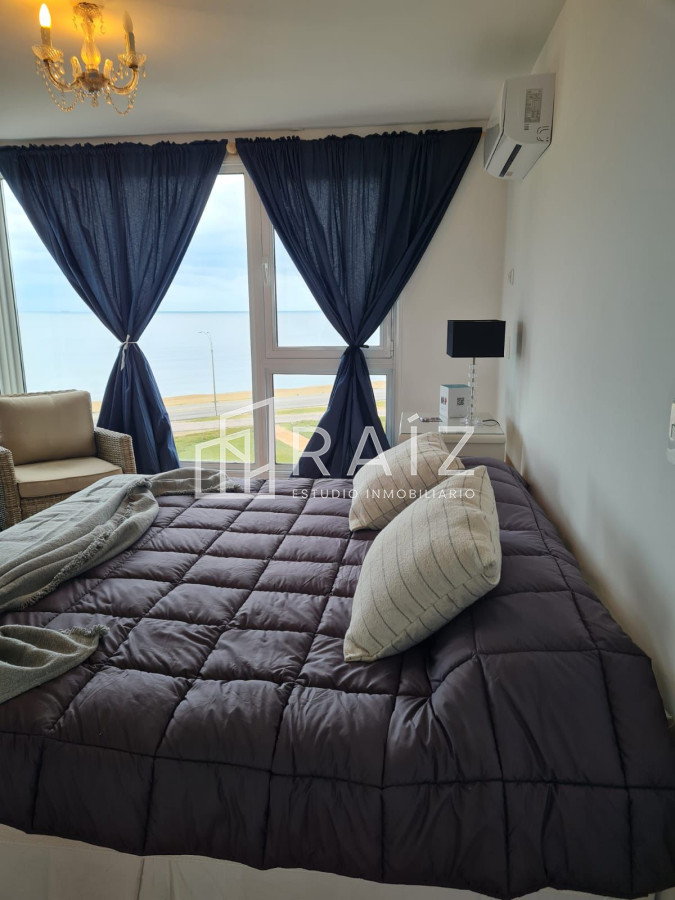 Apartamento ID.10062 - Apartamento en primera linea - 4 dormitorios Pinares Playa Mansa.