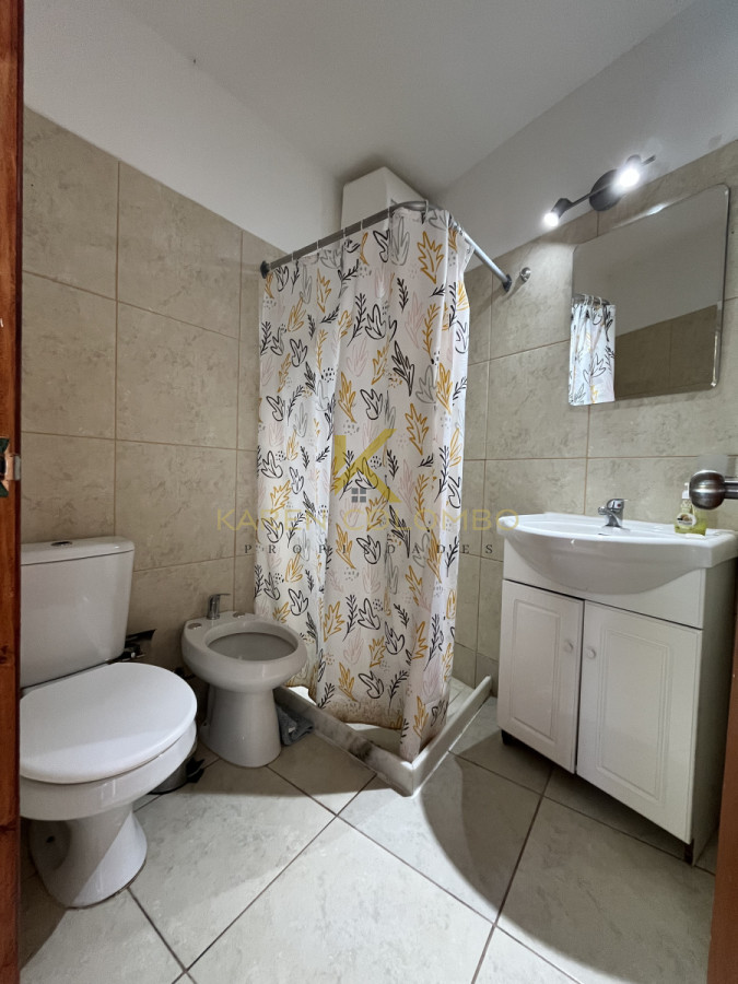 Casa ID.21094934 - Casa en venta de 3 dormitorios - Zona colegios Cantegril.