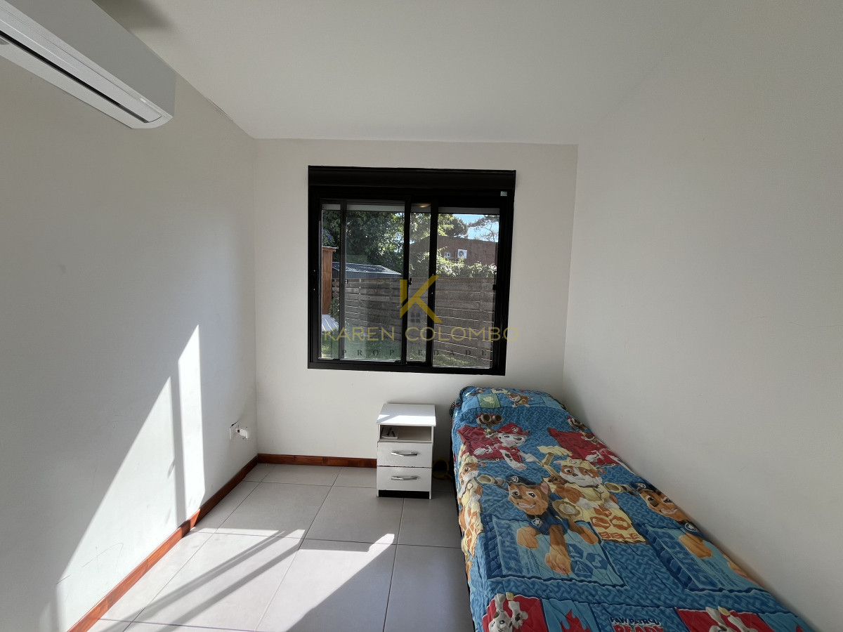 Casa ID.21094934 - Casa en venta de 3 dormitorios - Zona colegios Cantegril.