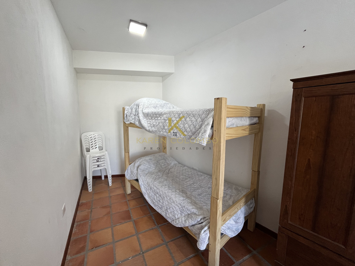 Casa ID.21094934 - Casa en venta de 3 dormitorios - Zona colegios Cantegril.