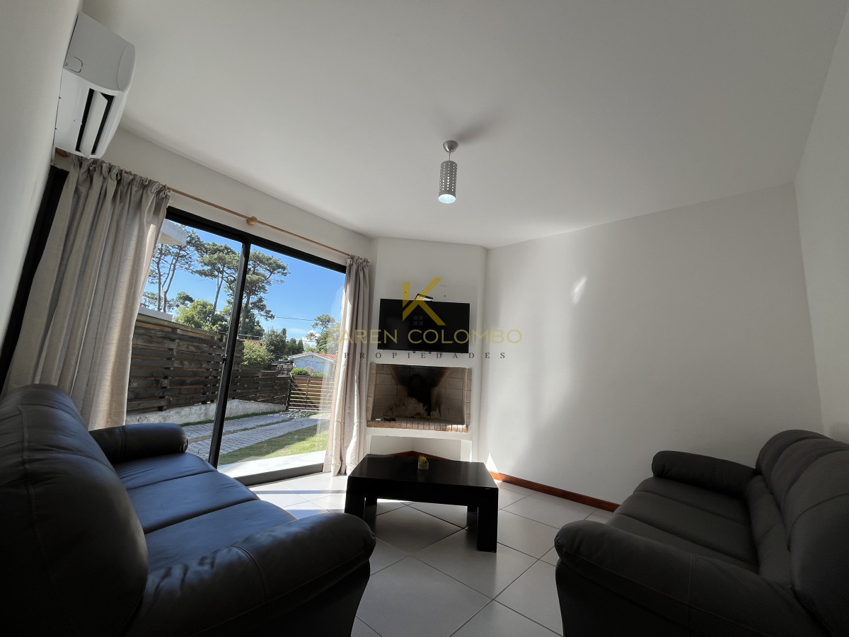 Casa ID.21094934 - Casa en venta de 3 dormitorios - Zona colegios Cantegril.