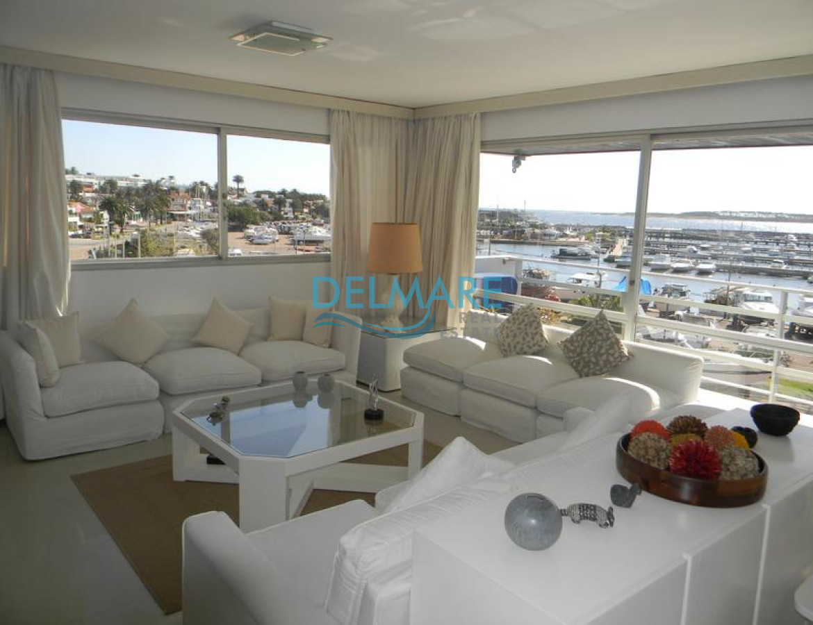 Apartamento ID.50 - Apartamento en venta, puerto Punta del Este.