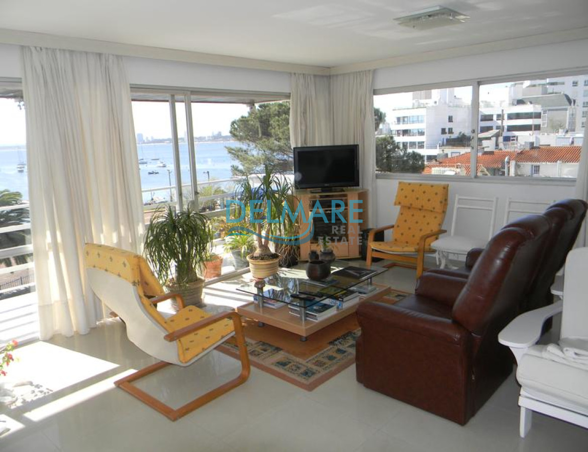 Apartamento ID.50 - Apartamento en venta, puerto Punta del Este.