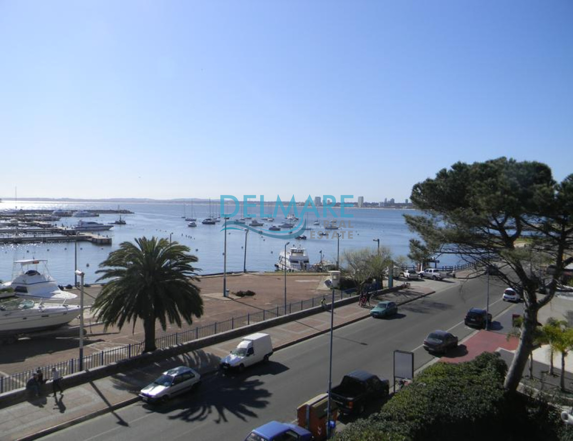Apartamento ID.50 - Apartamento en venta, puerto Punta del Este.