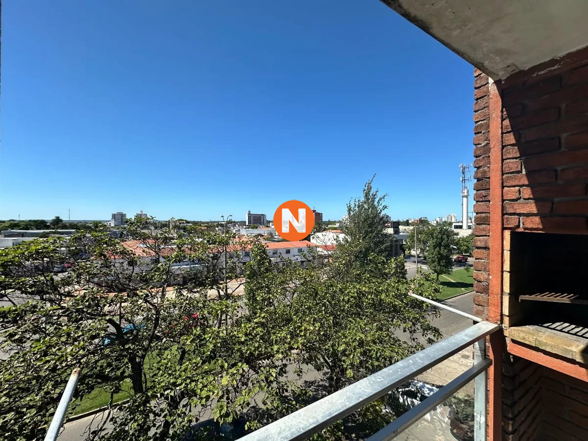 Apartamento Ref.222974 - Apartamento En Venta, Maldonado.