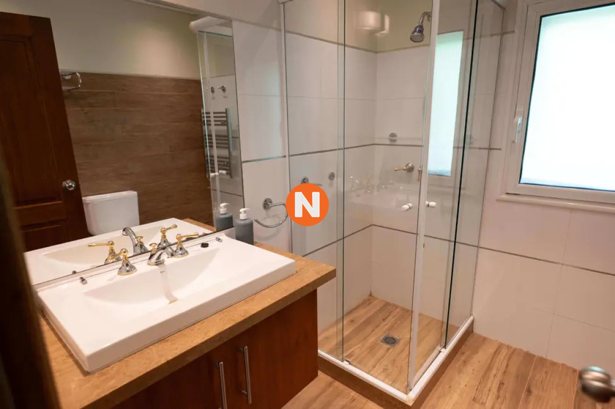 Casa Ref.225005 - La Residence 4 dormitorios con piscina y barbacoa.