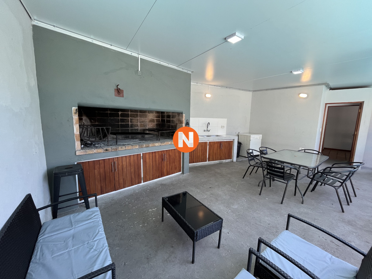 Casa Ref.222994 - Casa en venta de 3 dormitorios - Zona colegios Cantegril.