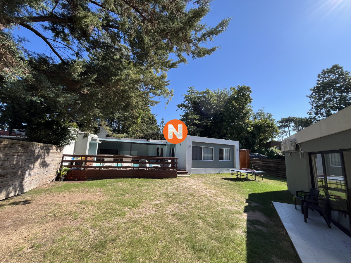 Casa Ref.222994 - Casa en venta de 3 dormitorios - Zona colegios Cantegril.