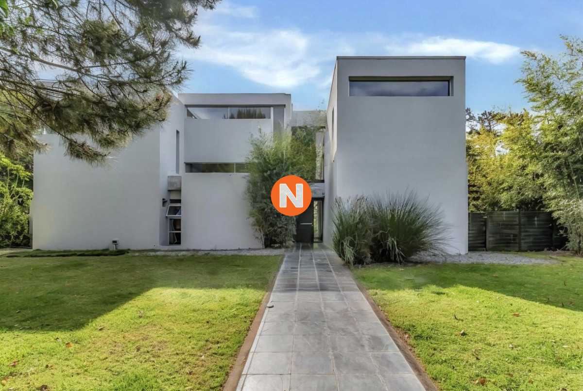 Casa Ref.225009 - Casa moderna - 5 dormitorios San Rafael